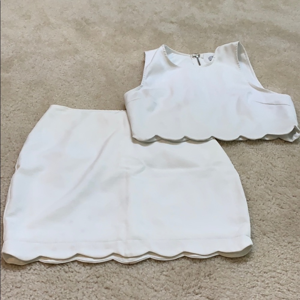 tobi two piece white tank and skirt